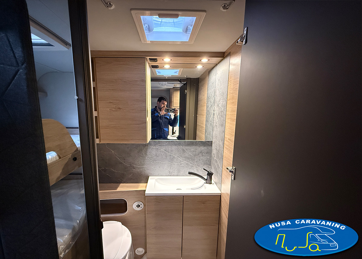 CARA ONE 400LK WEINSBERG