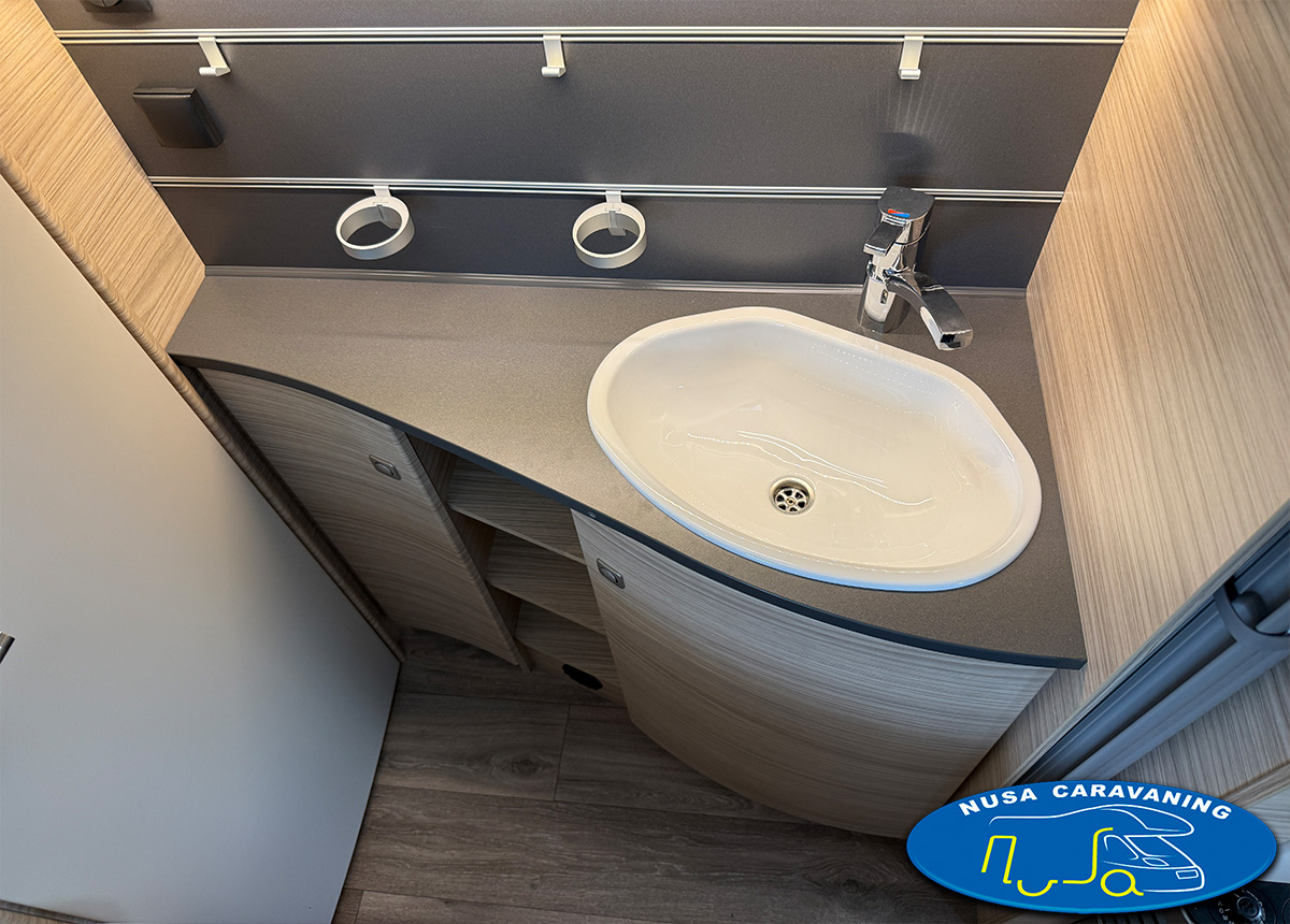 FENDT 465SFB BIANCO SELECTION