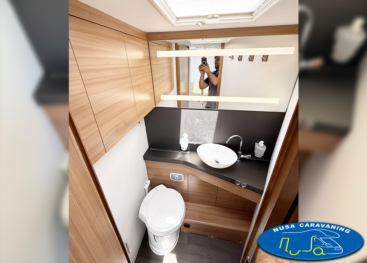 VENDIDO – ADRIA MATRIX 670 SC