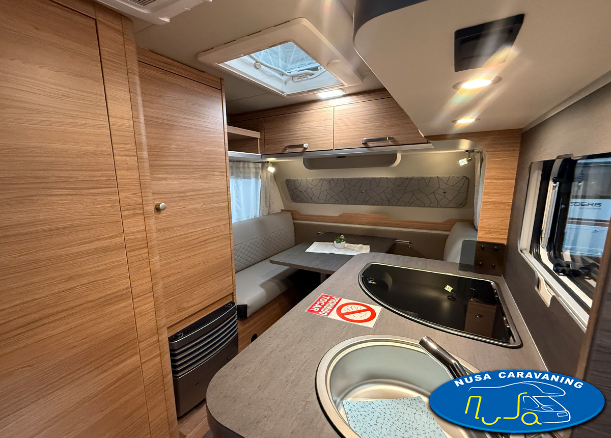 CARA ONE 400LK WEINSBERG HOT EDITION
