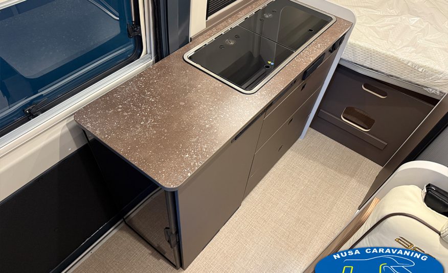 CAMPER BURSTNER C600 B66