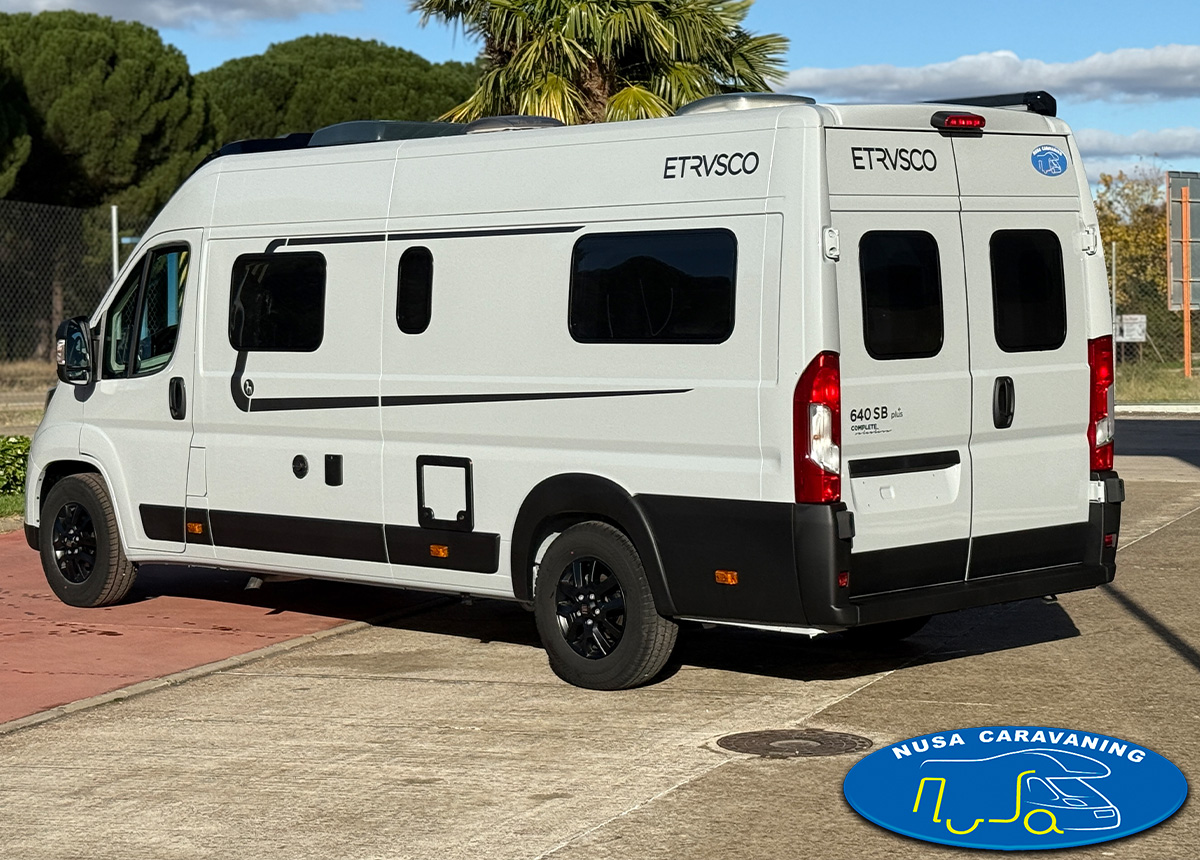 CAMPER ETRUSCO CV640DB+