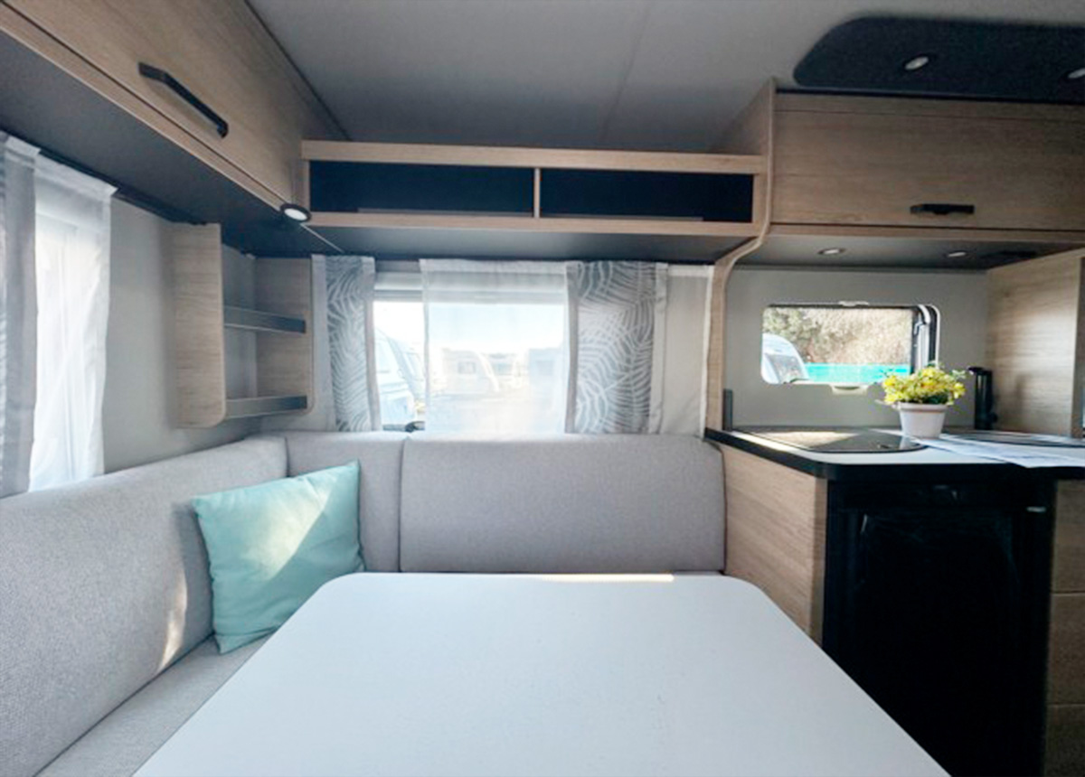 CARA ONE 450FU WEINSBERG