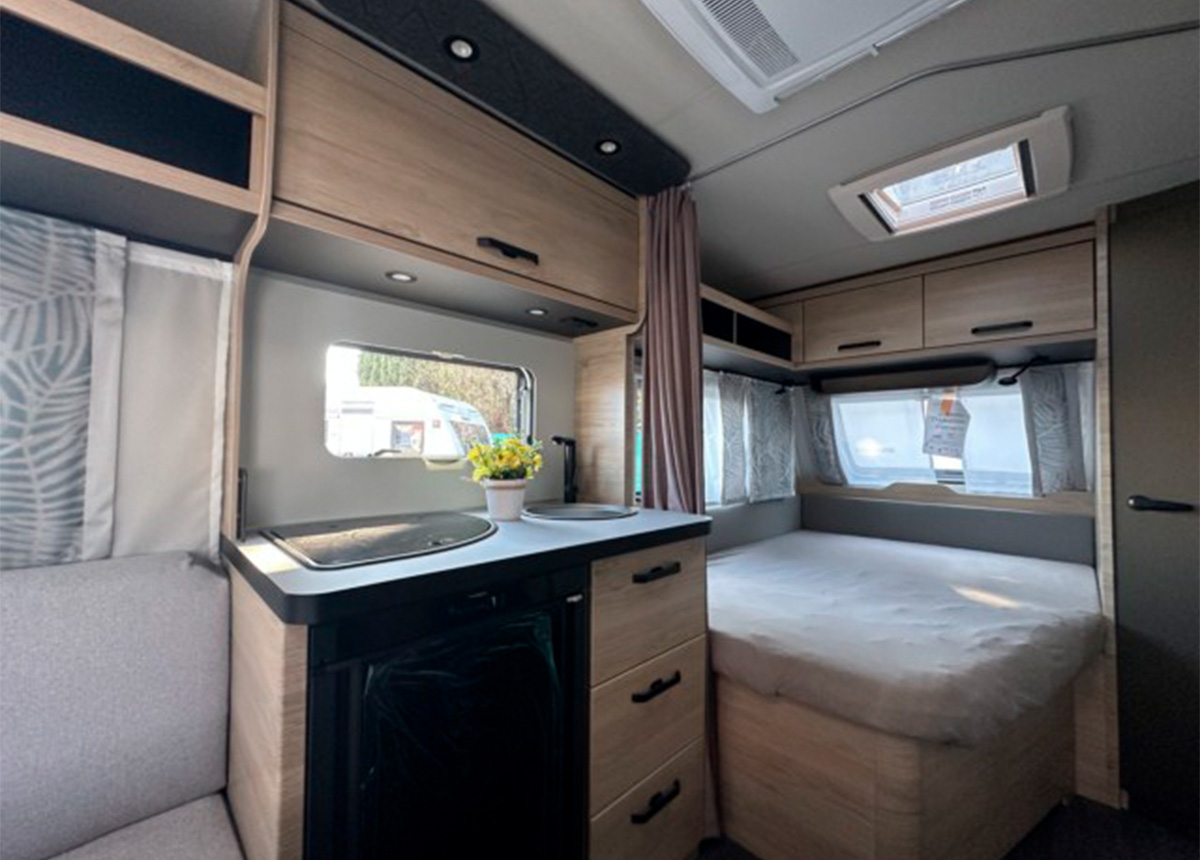 CARA ONE 450FU WEINSBERG