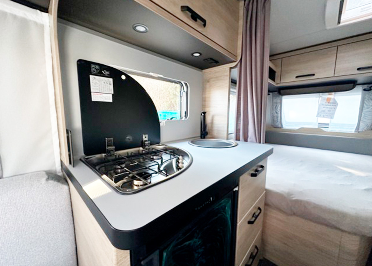 CARA ONE 450FU WEINSBERG