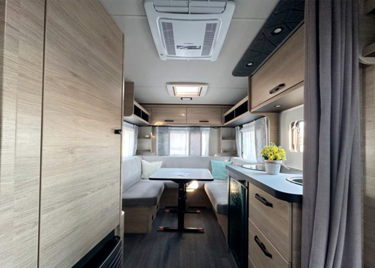 CARA ONE 450FU WEINSBERG