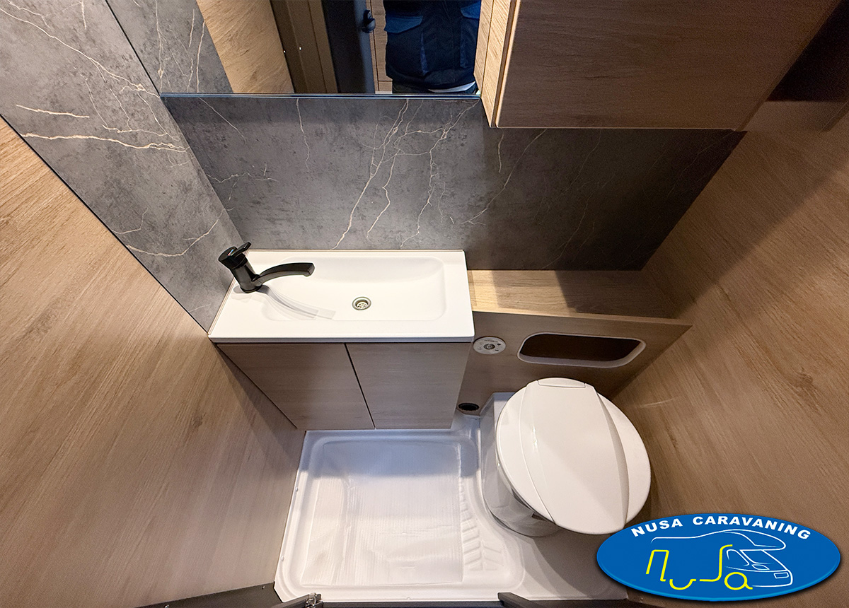 CARA ONE 390PUH WEINSBERG