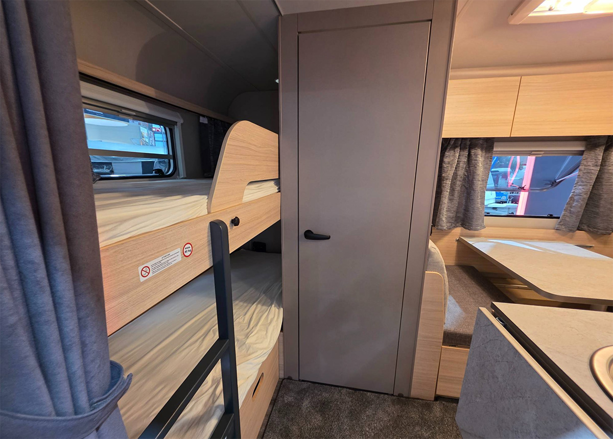 CARA LIFE WEINSBERG 470QDK