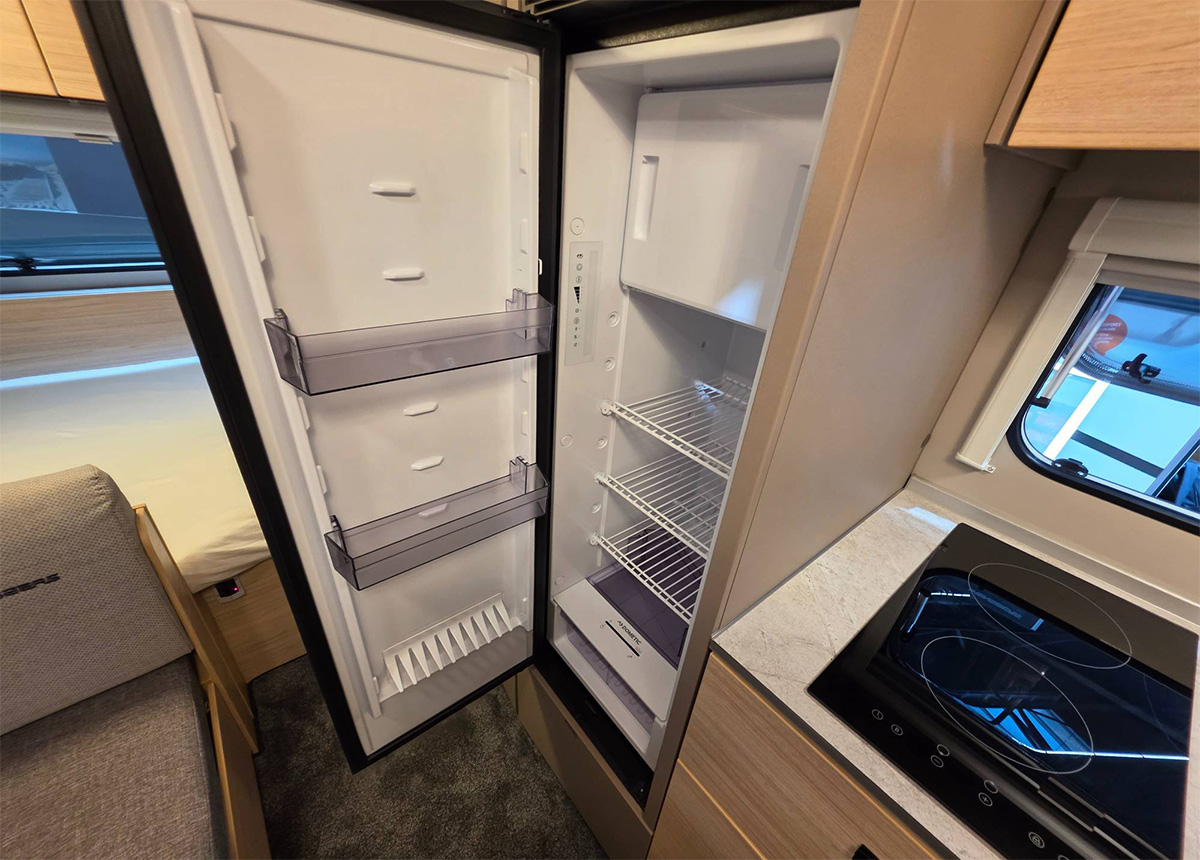 CARA LIFE WEINSBERG 470QDK